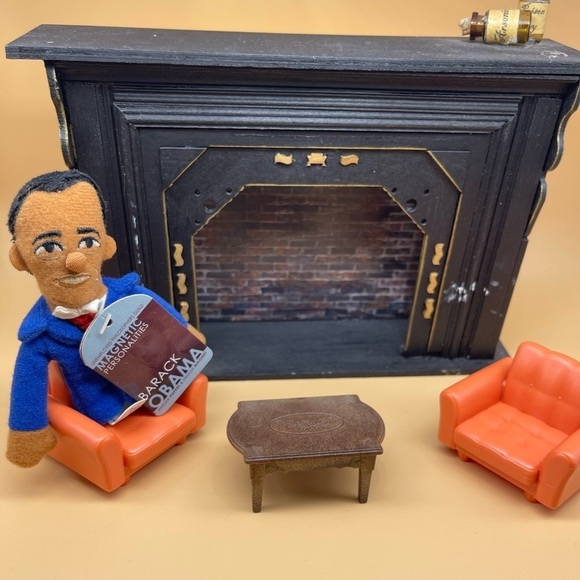 The Unemployed Philosopher’s Guild Barack Obama Finger Puppet, NWT, Bundles Only - Picture 7 of 7